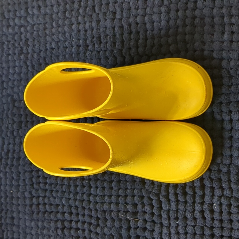 Okabashi Yellow Rainboots